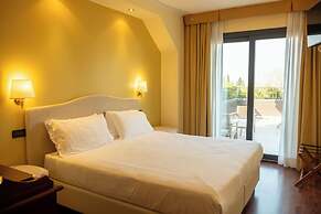 Admiral Hotel Villa Erme