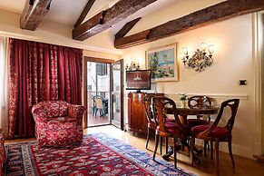 TORRE DELL'OROLOGIO SIGNATURE RESIDENCE