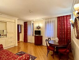 TORRE DELL'OROLOGIO SIGNATURE RESIDENCE