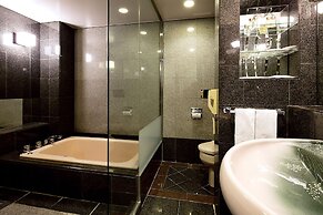 Kurashiki Royal Art Hotel