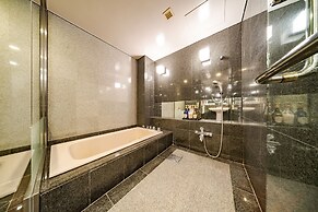 Kurashiki Royal Art Hotel
