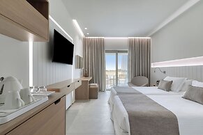 Neptune Luxury Resort