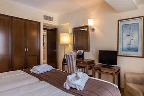 Neptune Luxury Resort