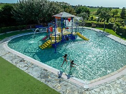 Neptune Luxury Resort