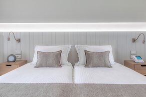 Neptune Luxury Resort
