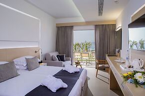 Neptune Luxury Resort