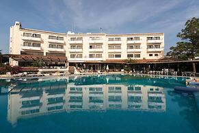 Paphos Gardens Holiday Resort