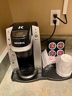 Super 8 by Wyndham Edmonton South