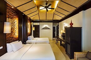 Impiana Beachfront Resort Patong, Phuket