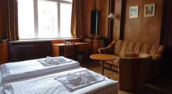 Hotel Aster