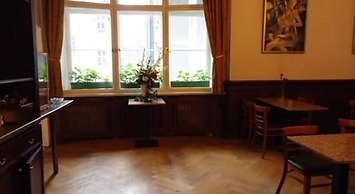 Hotel Aster