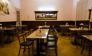 Hotel Aster