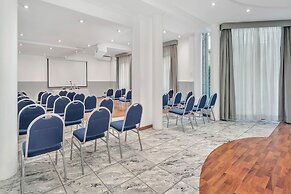 B&B Hotel Milano Cologno Studios
