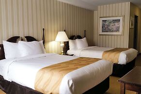 Quality Hotel & Suites