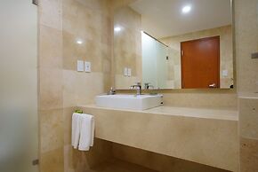 Sheraton Leon