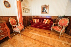 Hotel Jolanda