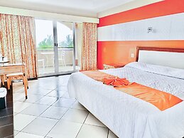 Las Olas Resort