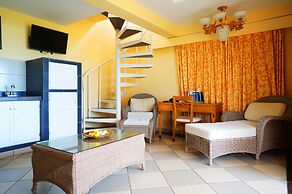 Las Olas Resort