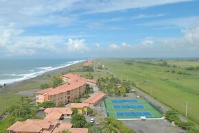 Las Olas Resort