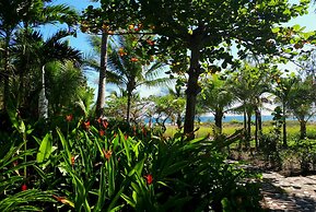 Las Olas Resort