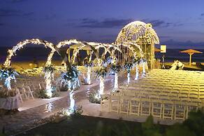 Las Olas Resort