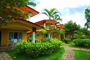 Las Olas Resort