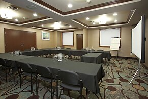 Holiday Inn Express & Suites - Vernon by IHG