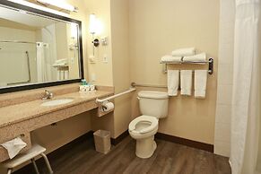 Holiday Inn Express & Suites - Vernon by IHG