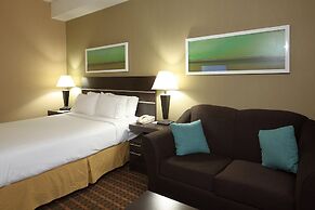 Holiday Inn Express & Suites - Vernon by IHG