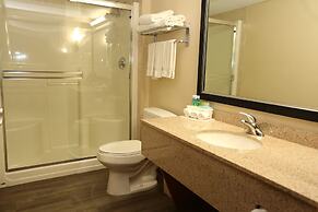 Holiday Inn Express & Suites - Vernon by IHG
