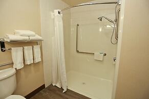 Holiday Inn Express & Suites - Vernon by IHG