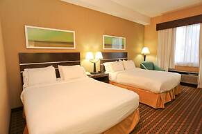 Holiday Inn Express & Suites - Vernon by IHG