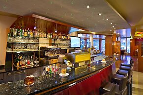 Penz Hotel West