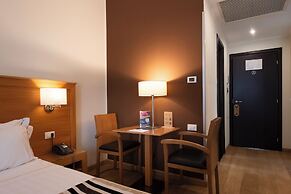 Sardegna Hotel, Suites & Restaurant