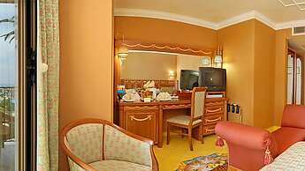 Grand Hotel La Pace