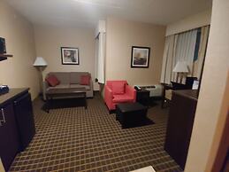 Best Western Plus Burlington Inn & Suites