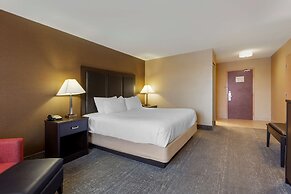 Best Western Plus Burlington Inn & Suites