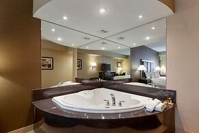 Best Western Plus Burlington Inn & Suites