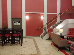 Best Western Plus Burlington Inn & Suites