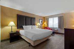 Best Western Plus Burlington Inn & Suites