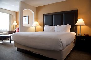 Best Western Plus Burlington Inn & Suites