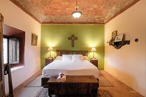 Hacienda Sepulveda Hotel & SPA