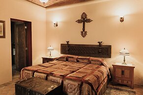 Hacienda Sepulveda Hotel & SPA