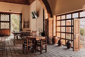 Hacienda Sepulveda Hotel & SPA