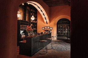 Hacienda Sepulveda Hotel & SPA