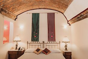 Hacienda Sepulveda Hotel & SPA