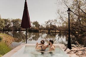 Hacienda Sepulveda Hotel & SPA