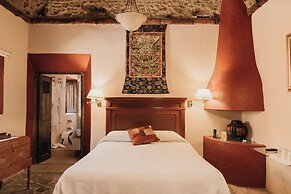Hacienda Sepulveda Hotel & SPA