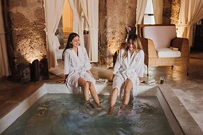 Hacienda Sepulveda Hotel & SPA