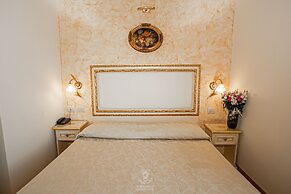 Viktoria Palace Hotel